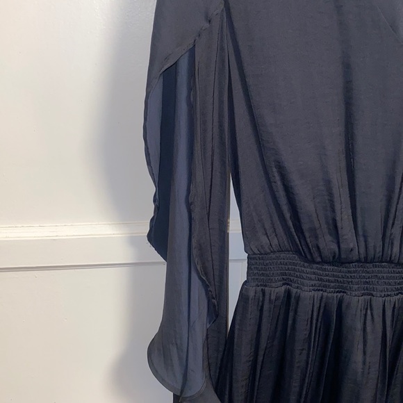 Jennifer Lopez Small Midi Black Dress V Neck - Picture 4 of 8